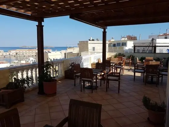 Aigli Hotel Syros - Yerinde Yemek