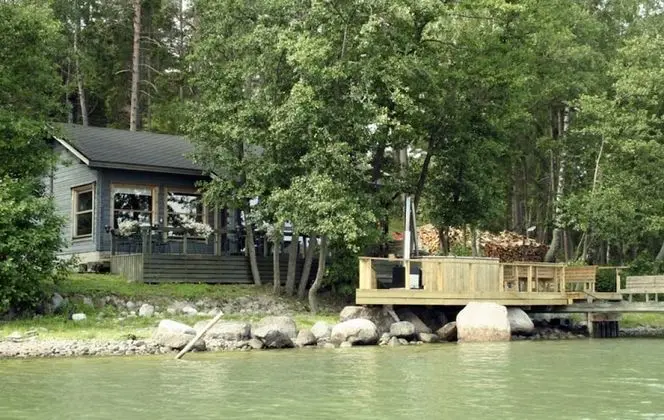 Äijälän Rusti Paratiisisaari