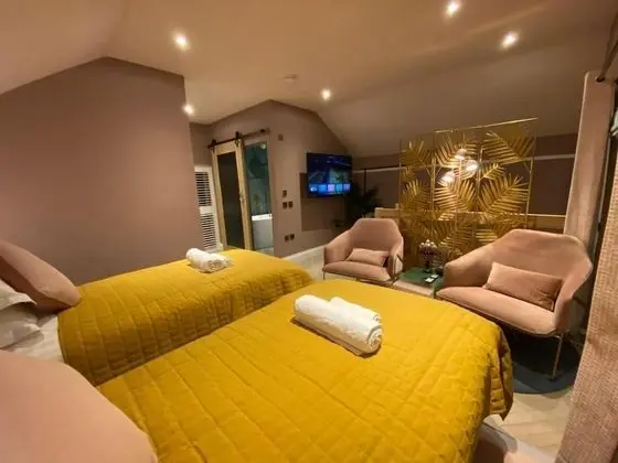 Ailim House Serviced Cottage - Oda