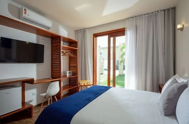 AIOLOS HOTEL & DISCOVERIES