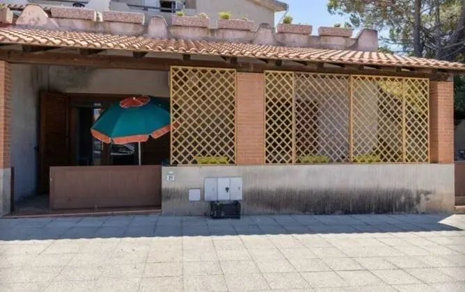 Air-conditioned Apartment 300 Meters From the sea - Dış Mekan