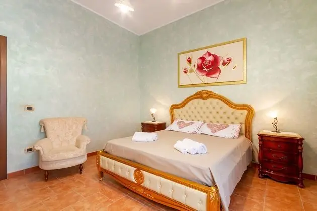 Air-conditioned Villa in Porto Cesareo With Parking and Bicycles