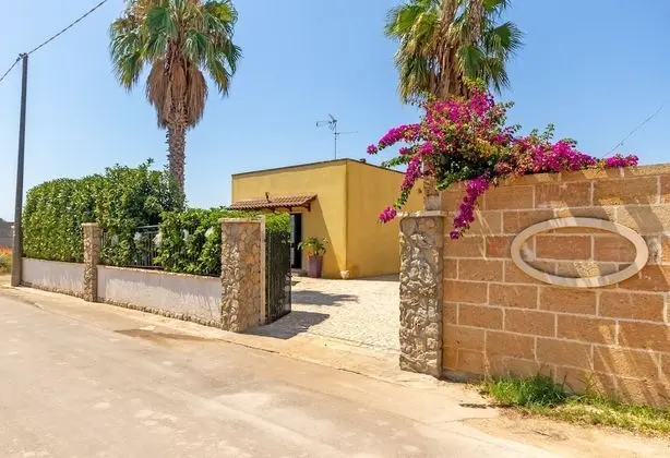 Air-conditioned Villa in Porto Cesareo With Parking and Bicycles