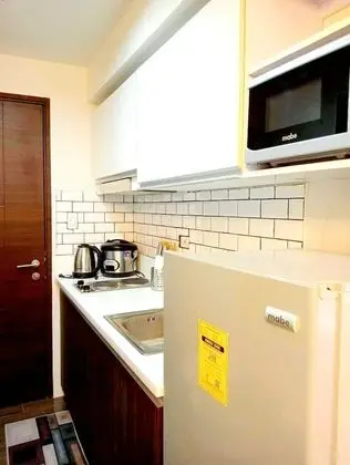 Air Residence Makati Elegant Design WiFi - Mutfak