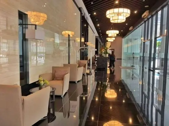 Air Residences Makati in 45th - İç Mekan
