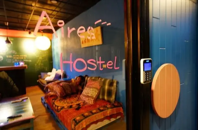 Aires Hostel