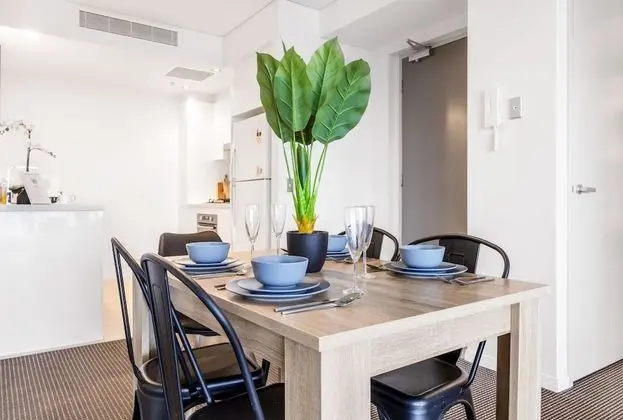 Airhome Brisbane CBD Apartments