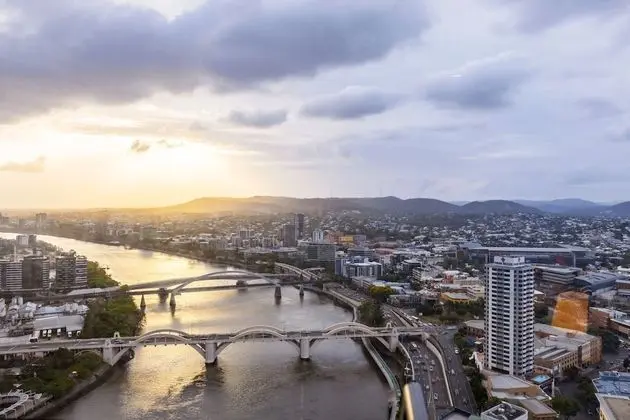 Airhome Brisbane CBD Apartments