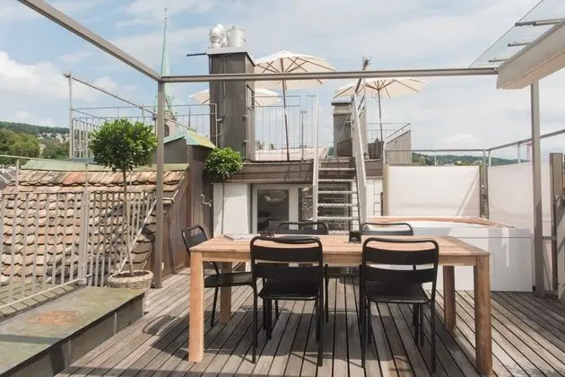 Airhome Limmatquai River View Apartment - Oda Düzeni