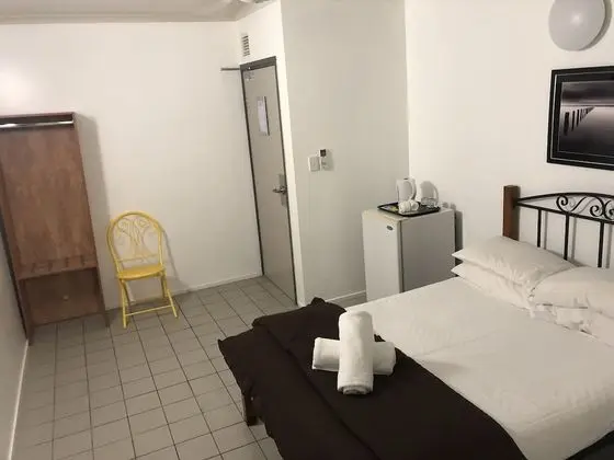 Airlie Waterfront Accomodation - Hostel - Oda