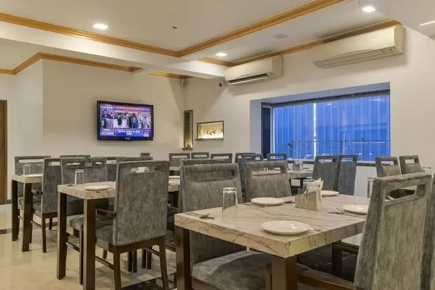 Hotel Airlink - Yerinde Yemek