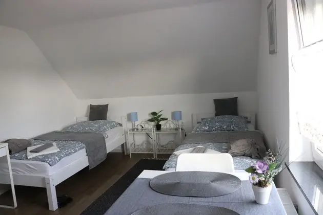 Airport Apartment Rooms - Oda