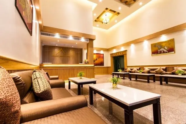 Airport Beach Hotel Phuket - Lobi