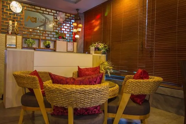 Airport Comfort Inn Premium - Lobi