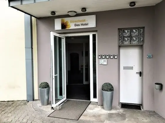 Airport Hotel Dürscheidt - Dış Mekan