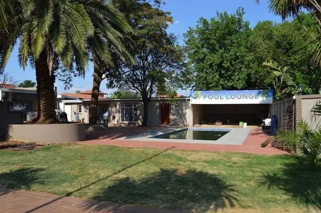 Airport Garden Boutique Hotel - Havuz