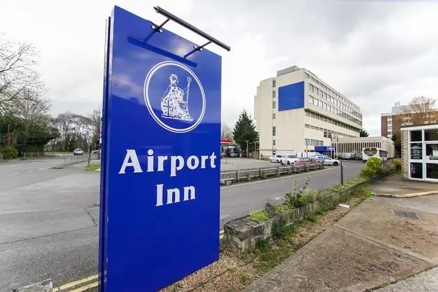 Airport Inn Gatwick - Dış Mekan
