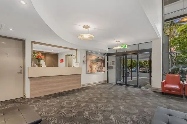 Airport International Hotel Brisbane - Dış Mekan