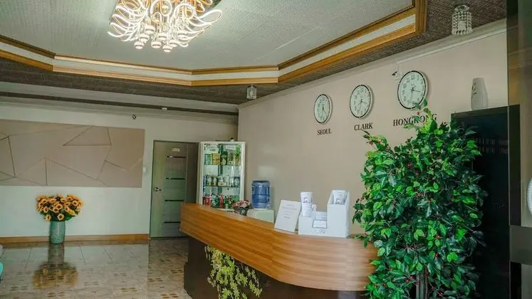 Airport Hotel - Lobi