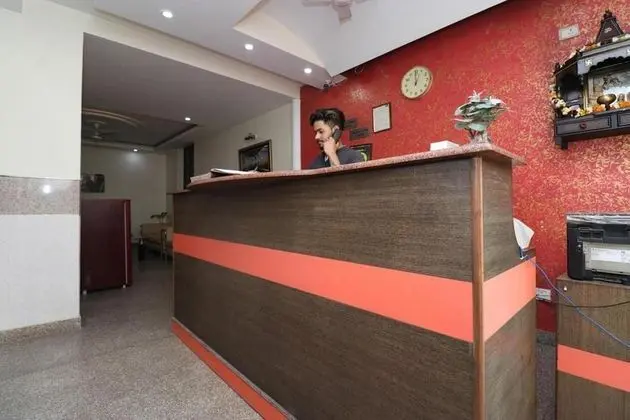 Airport Hotel Mayank Residency - Lobi