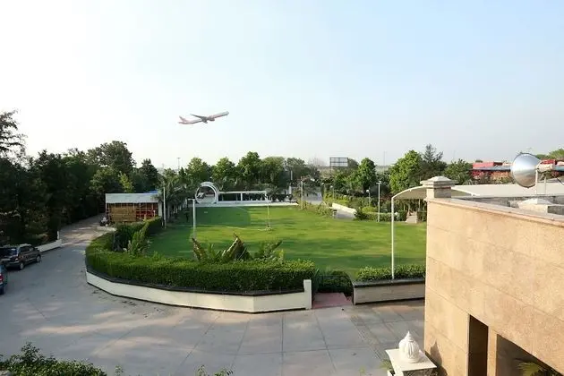 Hotel Airport Residency - Dış Mekan
