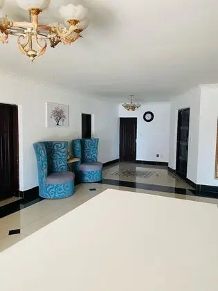 Airport Royal Guest House