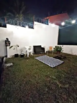 Airport traveler's home. - Dış Mekan