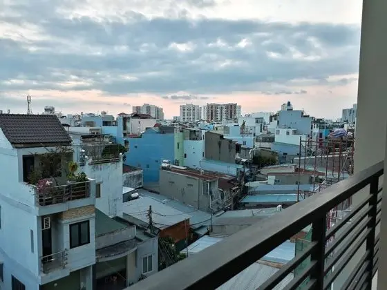Airstar Apartment