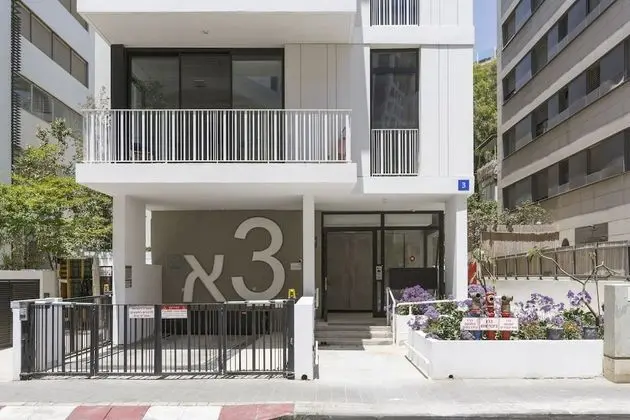 AirTLV - Nes Tziona Luxury By The Sea - Dış Mekan