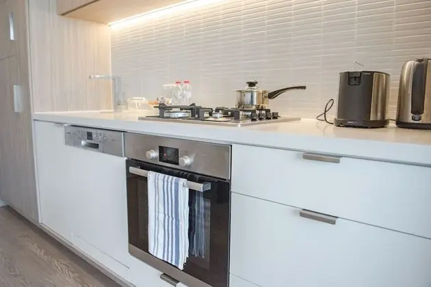Airtrip Apartment on Tribune St - Mutfak