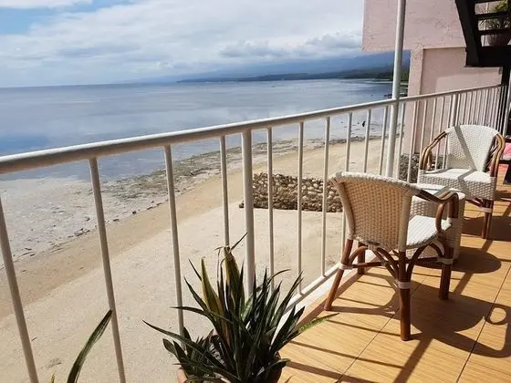 Ai's Beach Resort & Restaurant