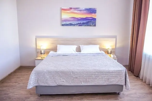 AISHA BIBI hotel & apartments - Oda
