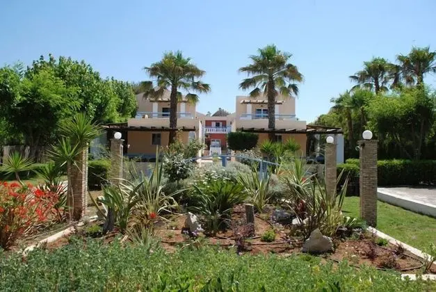 Aithrio Hotel