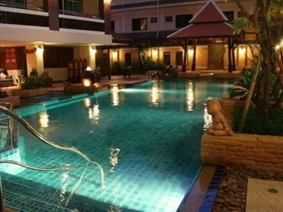 Aiyaree Place - Havuz