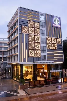 AJ Grand Hotel - Dış Mekan