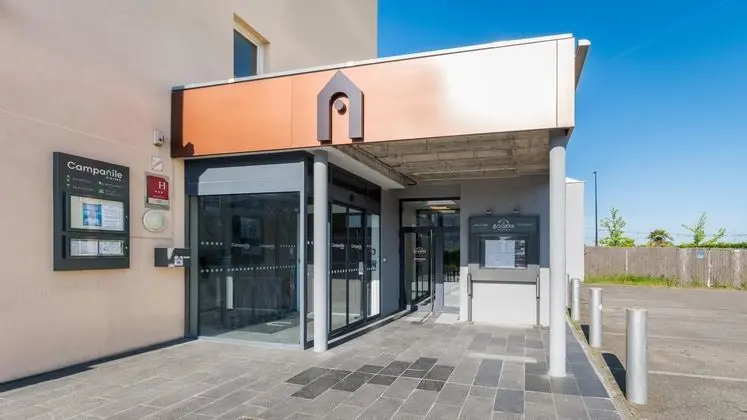 Aka Lodge Lyon Est - Dış Mekan