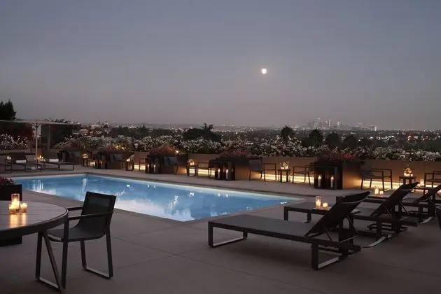 AKA West Hollywood - Havuz