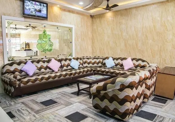 Akash Villa Guest House - Lobi