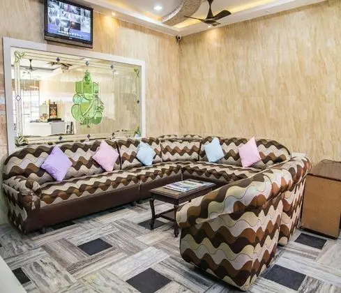 Akash Inn