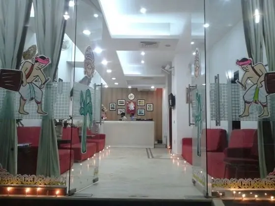 Hotel Akash Sarovar - Lobi