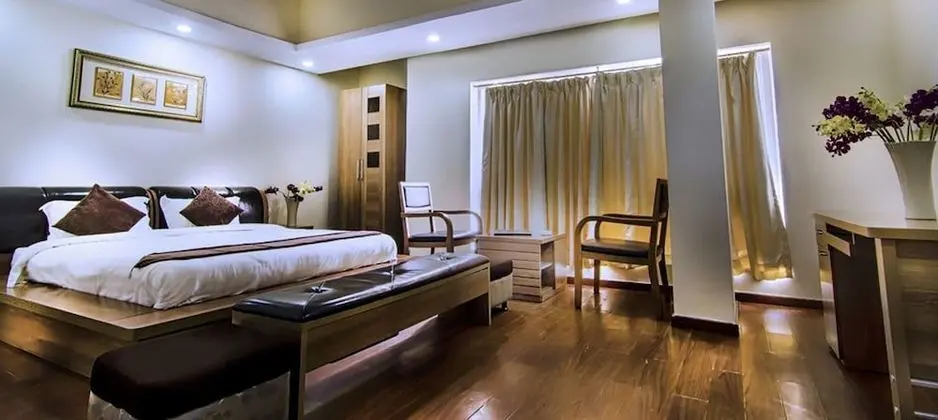 Hotel Akash Sarovar - Oda