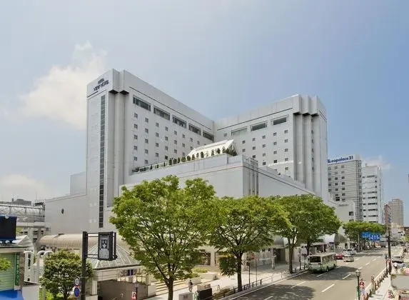 Akita View