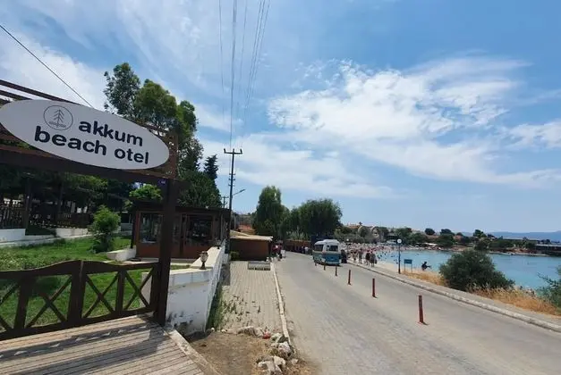 Akkum Beach Otel - 1