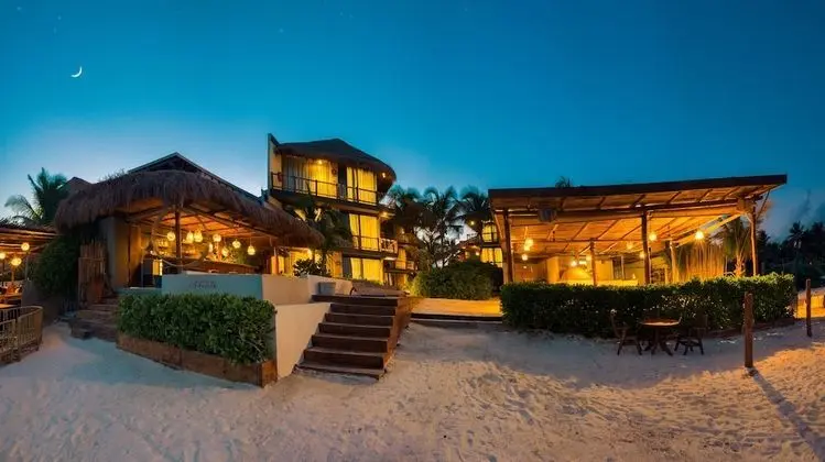 Akkuun Tulum  Adults Only
