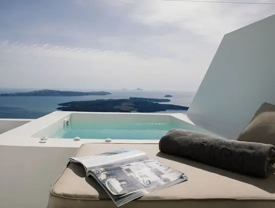 Akra Suites