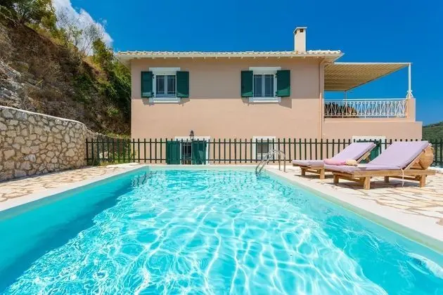 Villa Akrogiali Large Private Pool Walk to Beach Sea Views A C Wifi