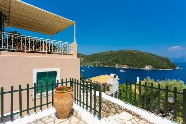 Villa Akrogiali Large Private Pool Walk to Beach Sea Views A C Wifi - Dış Mekan