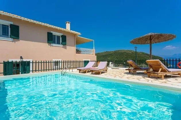 Villa Akrogiali Large Private Pool Walk to Beach Sea Views A C Wifi - Oda