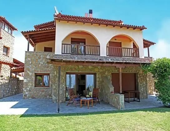 Akrogiali Villas VI, Posidi