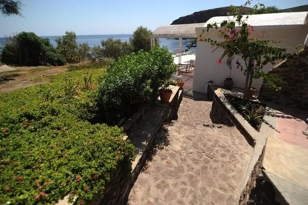 Akrotiri Hotel - Dış Mekan